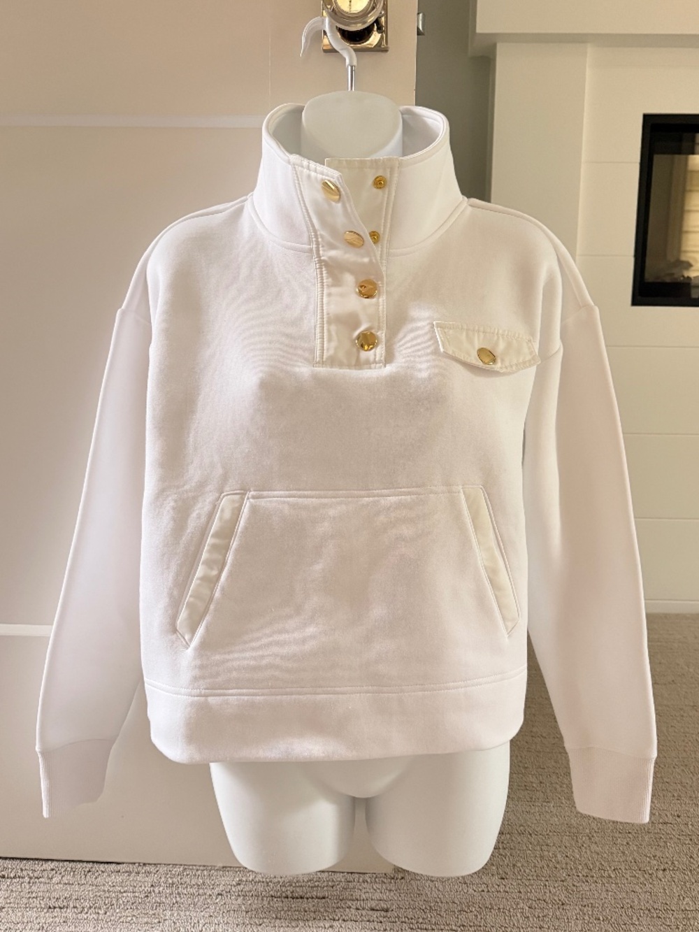 TUCKERNUCK Darling Crop White Gold Button Pullover Sz S NEW